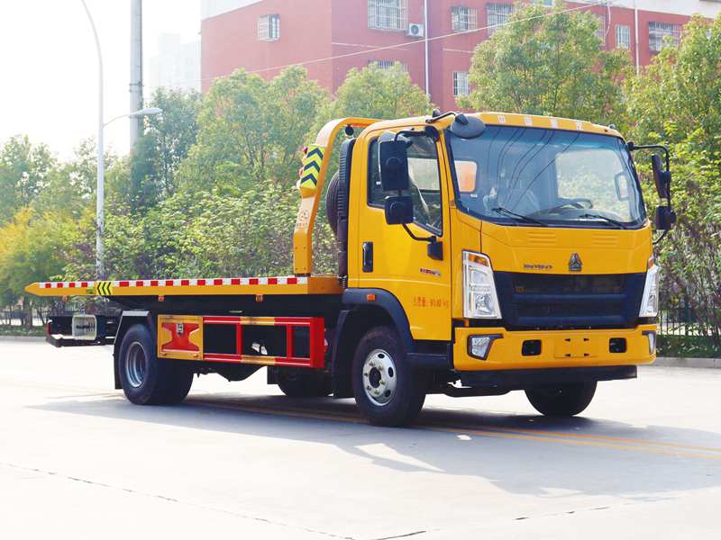 重汽豪沃清障车（板长5.6米）